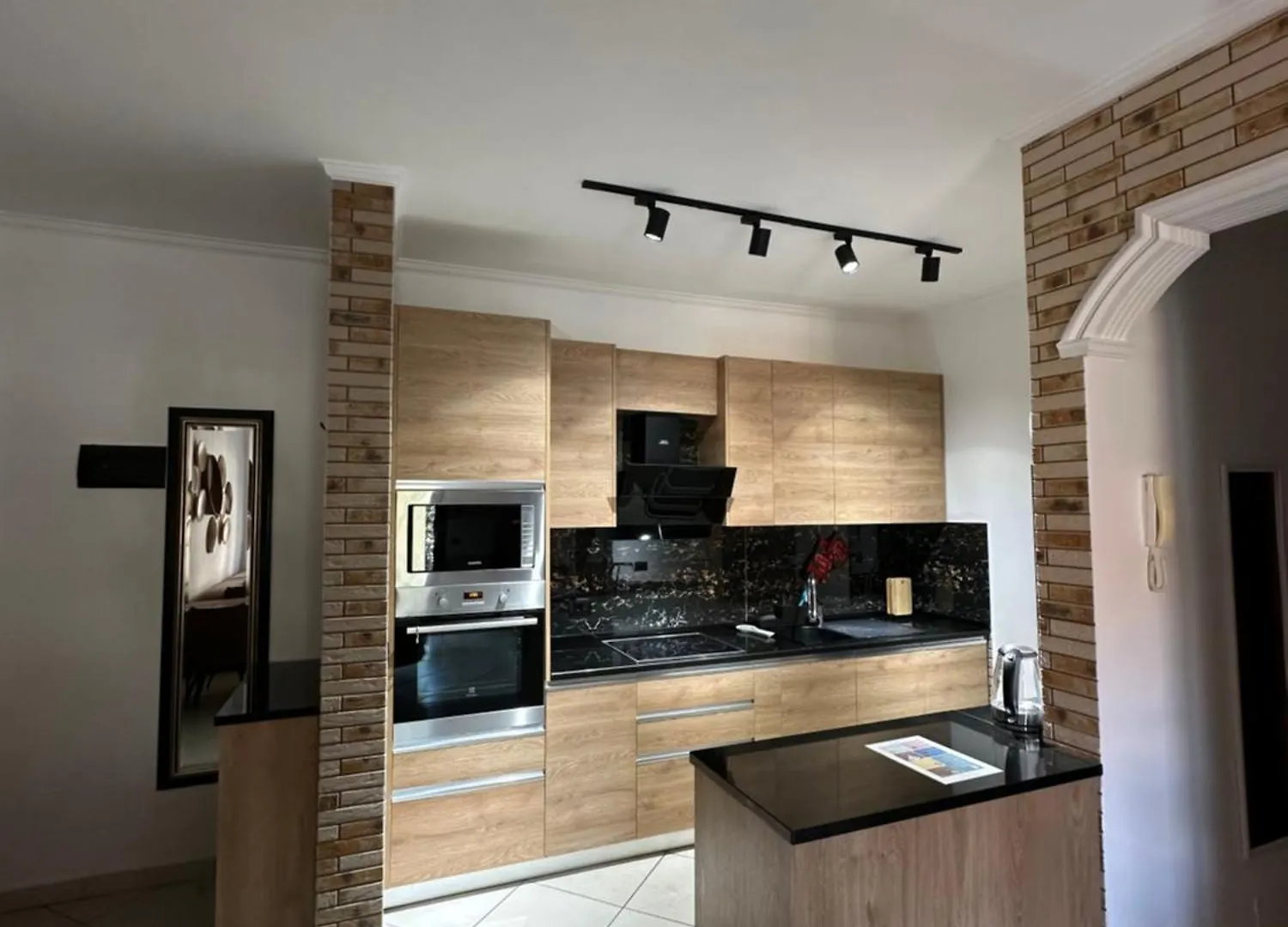 Sunset Apartments Lungomare Vlorë 阿尔巴尼亚